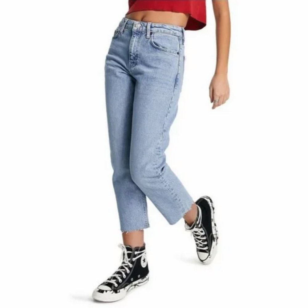 Topshop Raw Hem Crop Straight Leg Light Wash Jeans